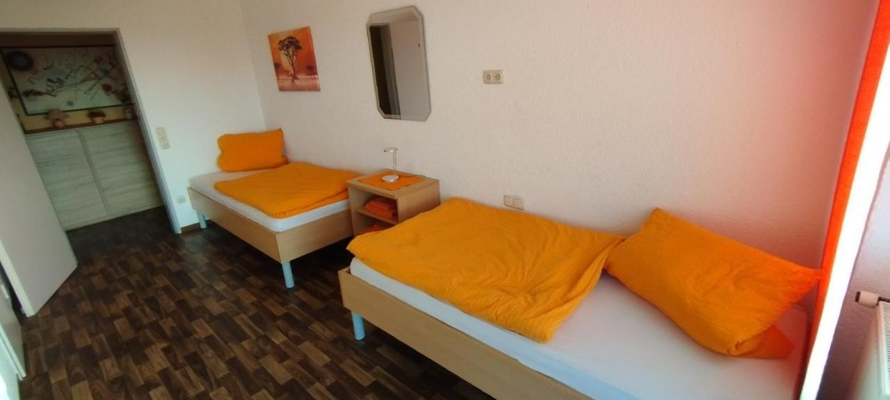 Gaststaette Zur Tribuene Aparthotel Pfungstadt Exterior foto
